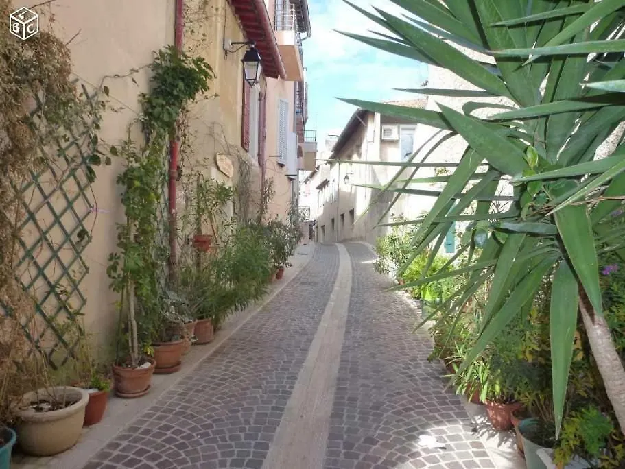Au Coeur De Cassis Apartment